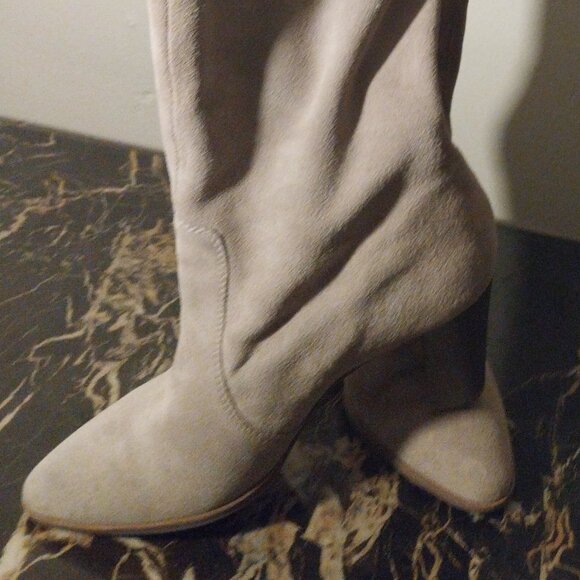 Dolce Vita Suede Boots - Picture 15 of 16